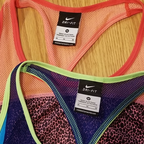 NIKE Dri-Fit Tanks Set of 2 Size Medium EUC - Picture 3 of 7